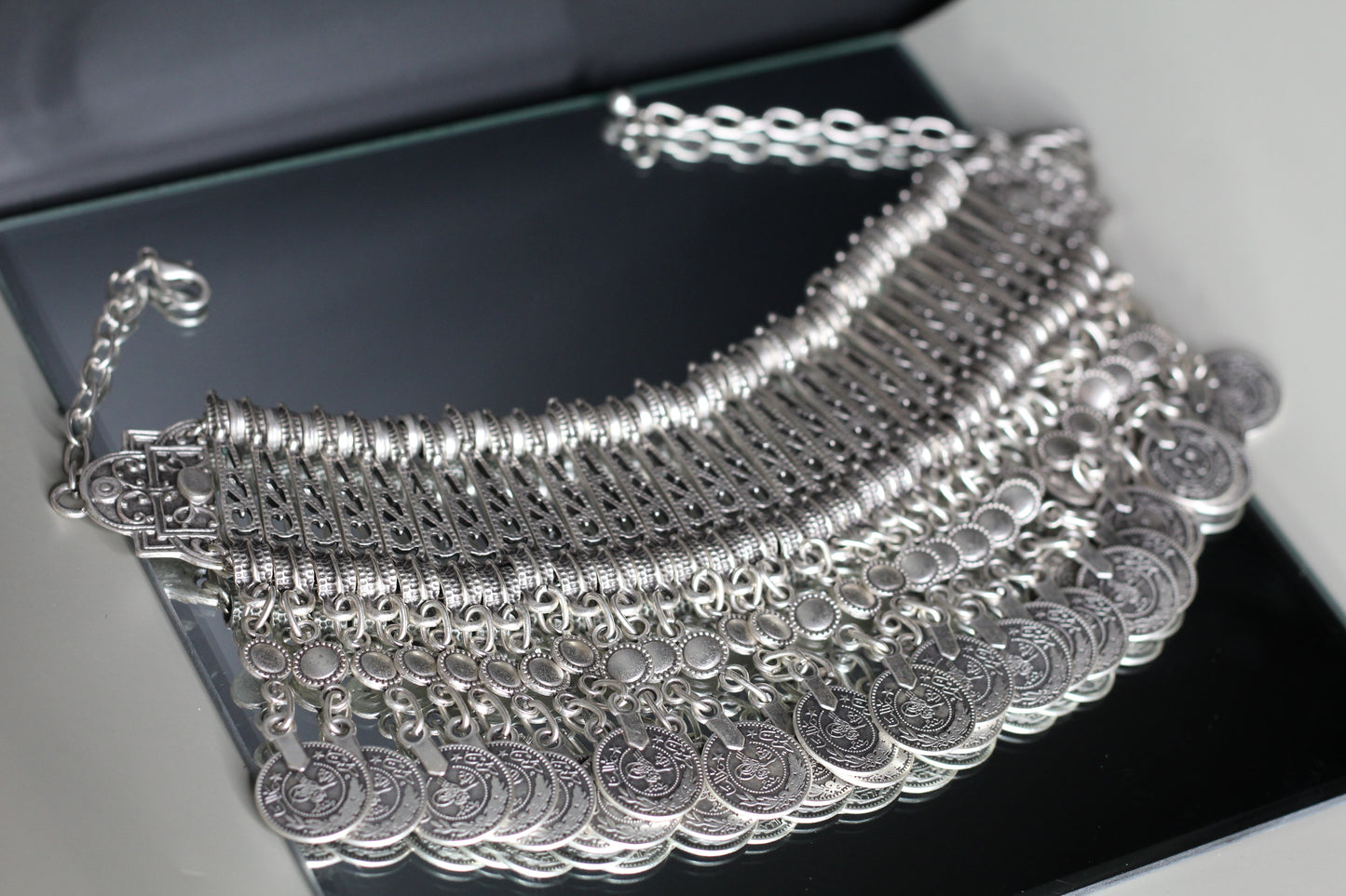 Nightfall Choker